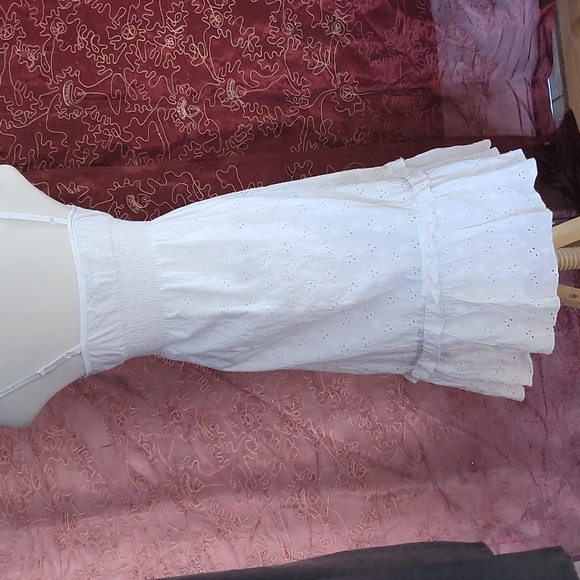 Le Chateau babydoll dress size S white lined - Picture 4 of 8